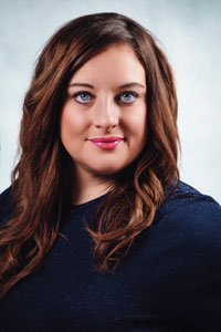 Holly Schelle